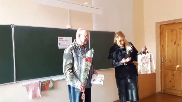 Детский писатель Орехов Сергей. школа N13. В.Новгород. Итог встреч. смотреть онлайн