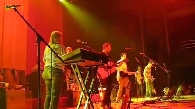 Belle & Sebastian - Sukie in the Graveyard смотреть онлайн