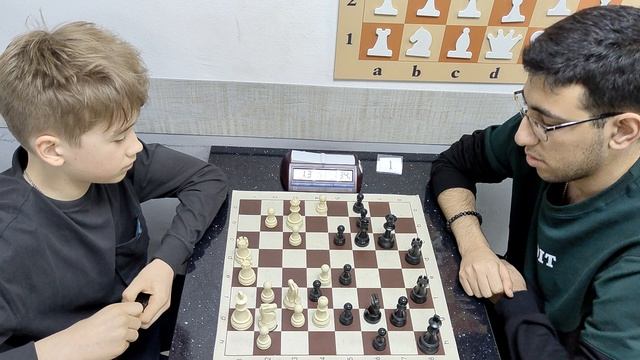 Тютюнов Тимофей (1936)	 - Манукян Нарек (2149)