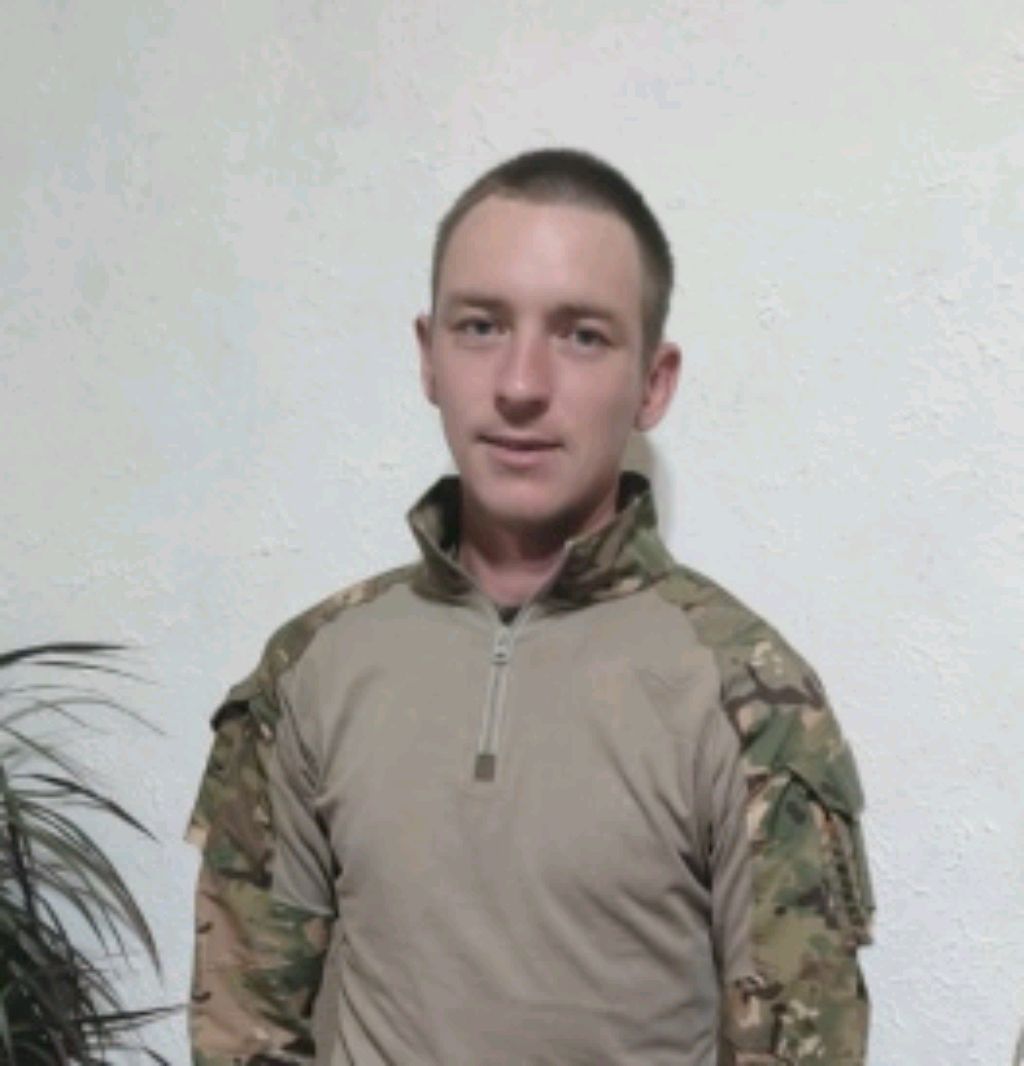 Ищю мужа Семенов Вадим Валерьевич 1998 года рождения 7 марта позивной Маркус нету связи 3 месяцев