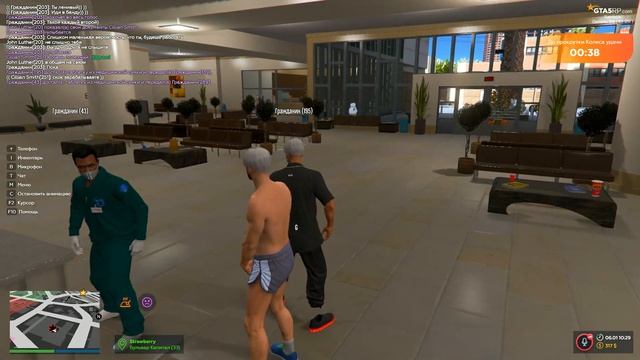 БЕЗУМНЫЙ ПОЛИЦЕЙСКИЙ - GTA 5 RP RAINBOW смотреть онлайн