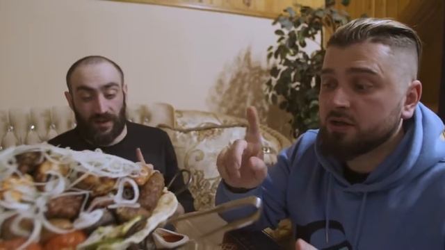 HARD PLAY ПРОБУЕТ УЖИН ГОРЦА