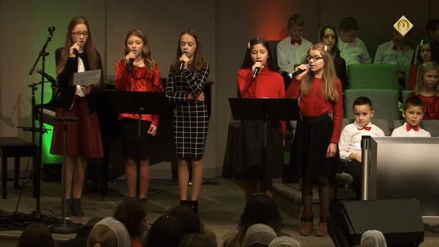 Angels we have heard on high смотреть онлайн