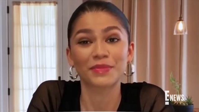 Zendaya Corrects Gendered Question About What She Likes in a Man | E! News смотреть онлайн