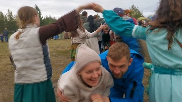 Андрей и Татьяна Шадровы на фестивале Перволетье - 2024 смотреть онлайн