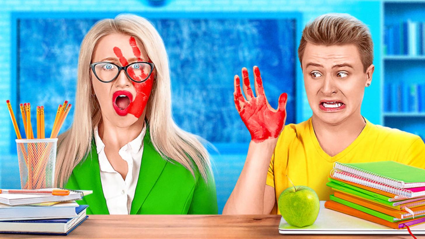 ЭПИЧНЫЕ ШКОЛЬНЫЕ ПРАНКИ || Безумные и веселые розыгрыши для учителей и учеников от 123 GO!