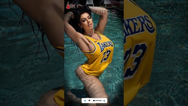 Lindi Nunziato – Curvy Model & Plus Size Wiki-Body Positivity-Instagram Star-Fashion Model & Bio