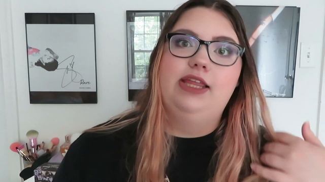 UNBOXING GOD IS A WOMAN BY ARIANA GRANDE смотреть онлайн