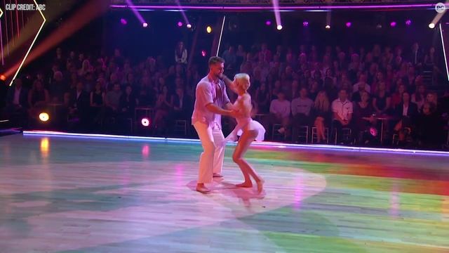 Dancing With the Stars: Tearful Len Goodman Tribute Honors Late Judge | Season 32 Week 5 Recap смотреть онлайн