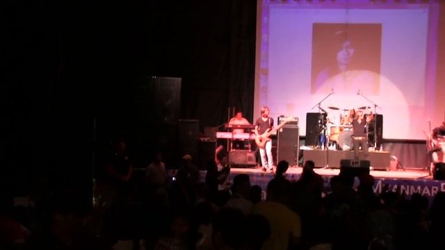 Myanmar live show R zarni (desmoines,IA USA смотреть онлайн