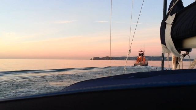Sailing - The good things about living aboard a sailboat - Ep. 174 смотреть онлайн