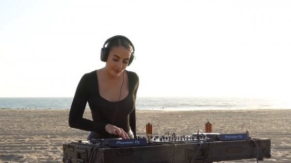 DeepMe - Live @ Malibu Lagoon Beach , California