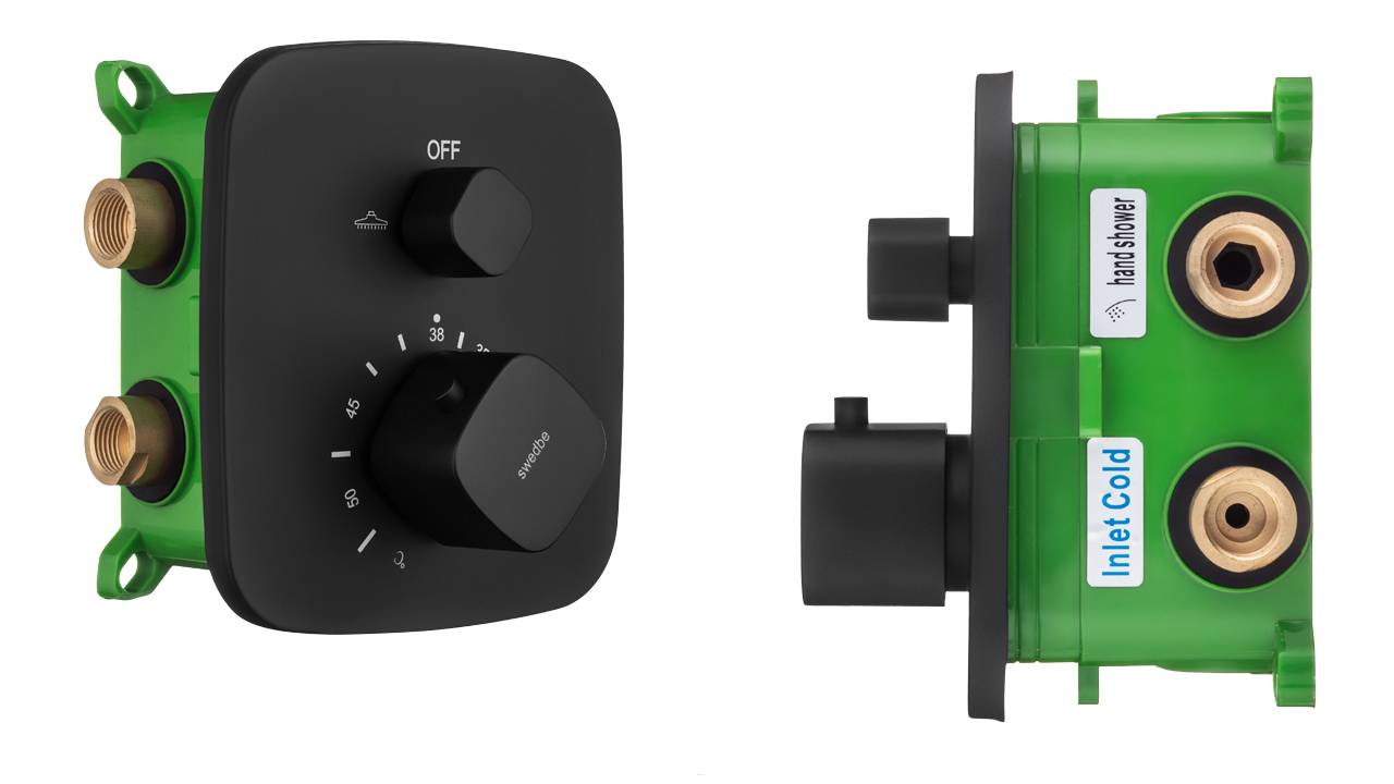 Распаковка черного встраиваемого термостатического смесителя Swedbe Platta 9031B смотреть онлайн