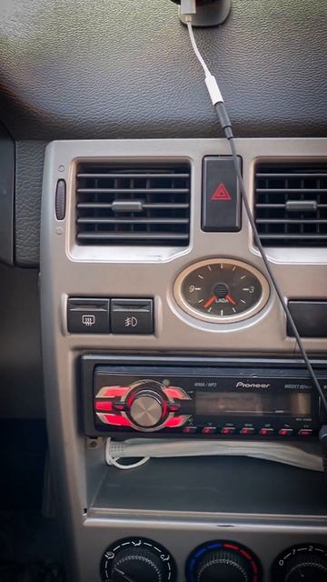 легендарная LADA PRIORA смотреть онлайн