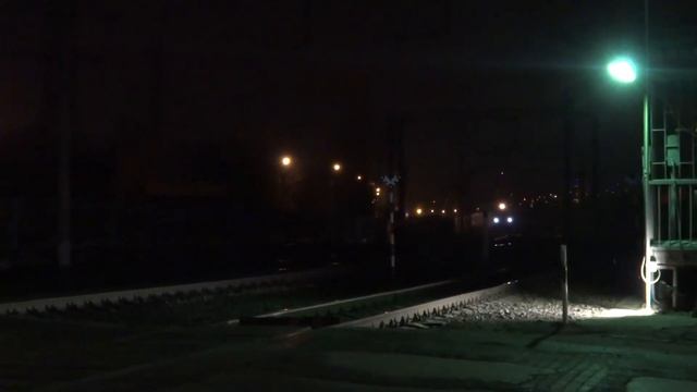 ЭП1М с поездом №135 Махачкала — Санкт-Петербург. смотреть онлайн