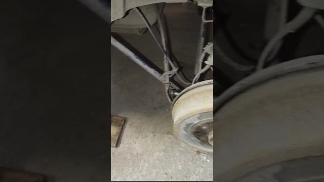 Ниссан Террано 3 2.0 4/4 ремонт задней подвески