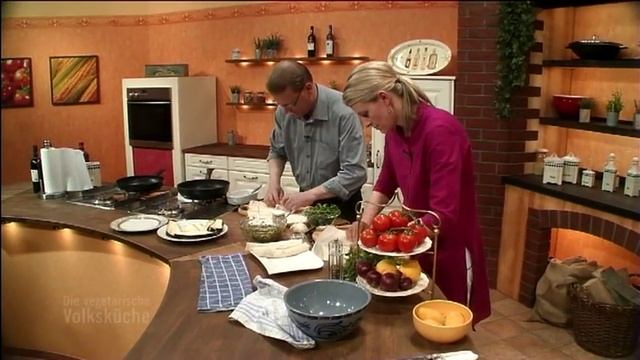 Auberginen-Röllchen mit iBi-hot-Füllung und Rucola смотреть онлайн