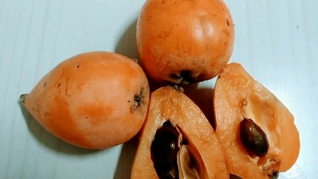 ШЕСЕК любимый сладкий (когда крупный), очень вкусный фрукт(мушмула)שסק טעים מאוד смотреть онлайн