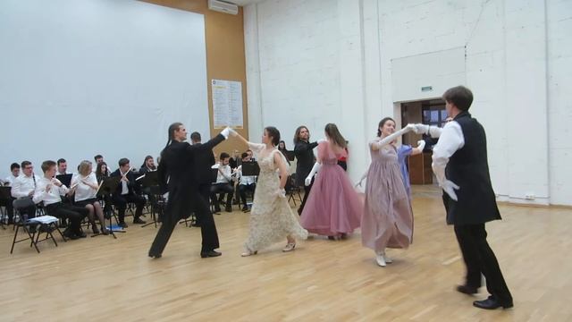 Праздничный концерт 23+8 в РГУ им. А.Н. Косыгина. Часть 3. смотреть онлайн