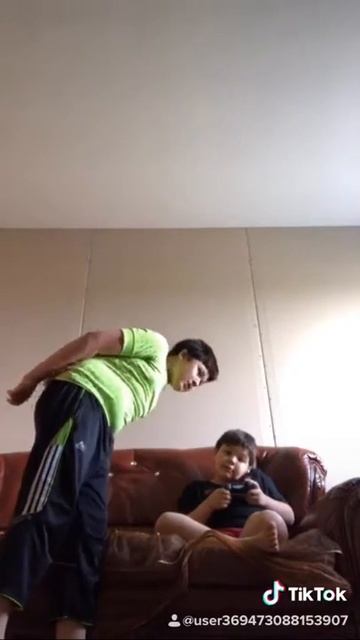 Прикол породий Никиты и его брата смотреть онлайн