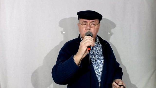 Adriaan zingt "Who wants to live forever" van Queen uit 1986 o.a. uit de film "Highlander" смотреть онлайн