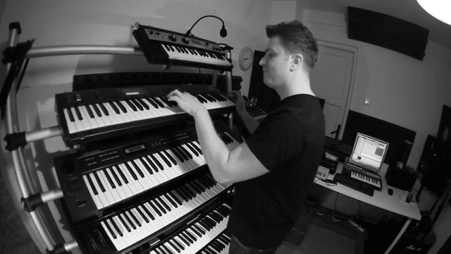 ROA - D-AIA ( Official Video )