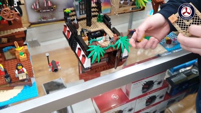 LEGO Top Pick: The Pirates of Barracuda Bay смотреть онлайн