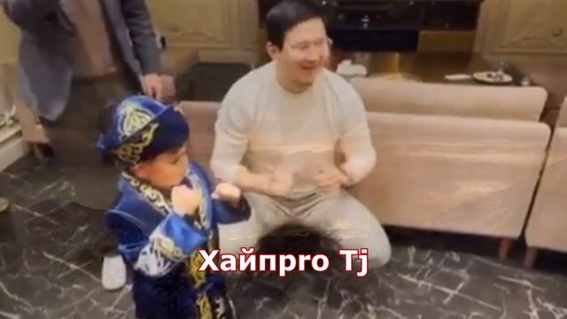 Абдурозика барои чи ихел пешвоз гирифтан дар Казокистон... смотреть онлайн