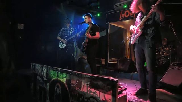 Чертополох - Live "InOut", Евпатория (17.11.2018) смотреть онлайн