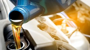 Одинаковое ли масло в бензиновых и дизельных ДВС и можно ли использовать одно вместо другого