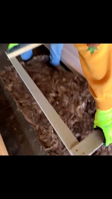 Daily Curriculum Video - DAY 43 - TASK 6 - Pt 1 - floor insulation смотреть онлайн