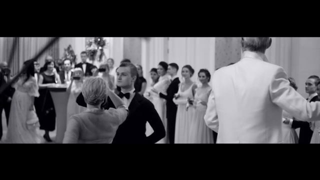 Різдвяний бал 2018 смотреть онлайн