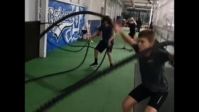 Скоростно-силовая работа с канатами. смотреть онлайн