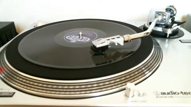 Winifred Atwell - Make it a Party (Part 2) - (78rpm - 1956) смотреть онлайн