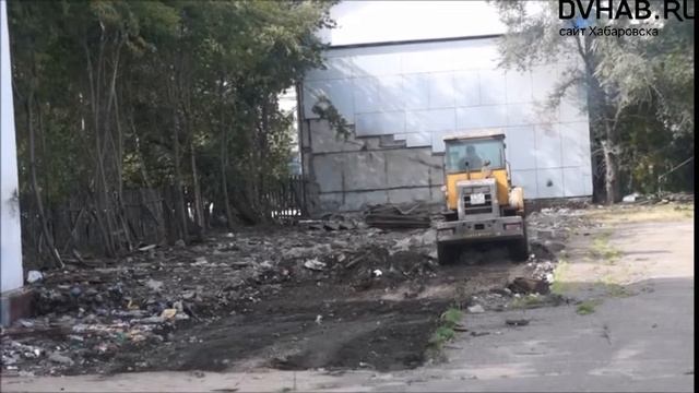 На стадионе "Строитель" началась замена трибун. смотреть онлайн