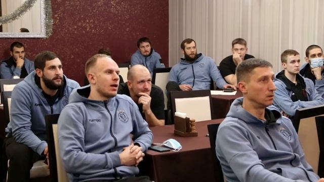 Комментарий Виталия Иванова перед игрой в Саратове смотреть онлайн