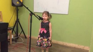 Мамочка милая, мама моя. Зореньки краше. Детская песенка