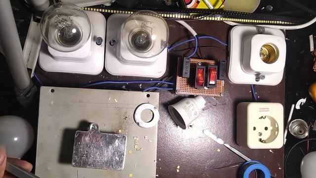 Servis Lampu LED Philips 8 Watt смотреть онлайн