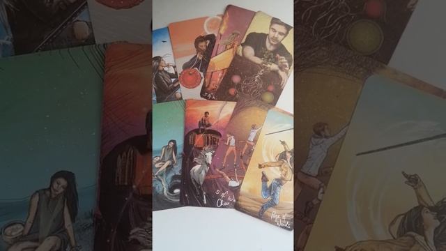 Бесплатное онлайн гадание новый расклад на картах ТАРО НА АПРЕЛЬ 2021 Роксана Таро смотреть онлайн