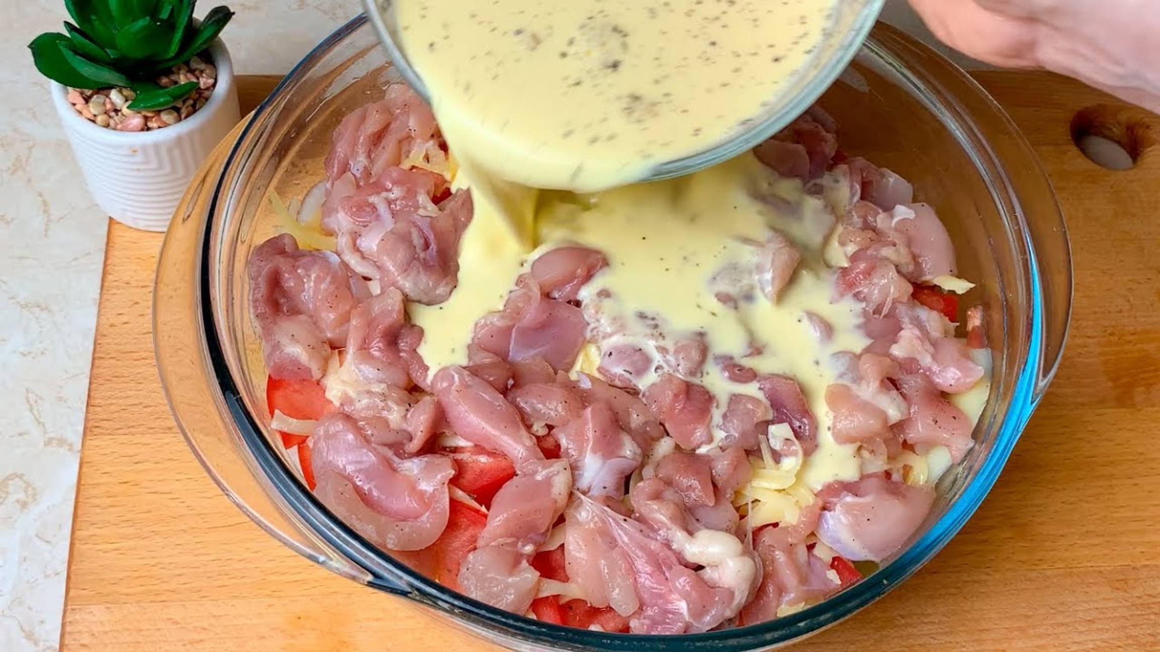 Самый вкусный рецепт курицы с картошкой, который я когда- либо ела! Все ищут этот рецепт! смотреть онлайн