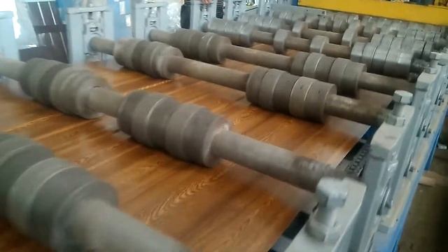 Прокат оцынковочного железа толщиною 0.43 мм "Золотой дуб" смотреть онлайн