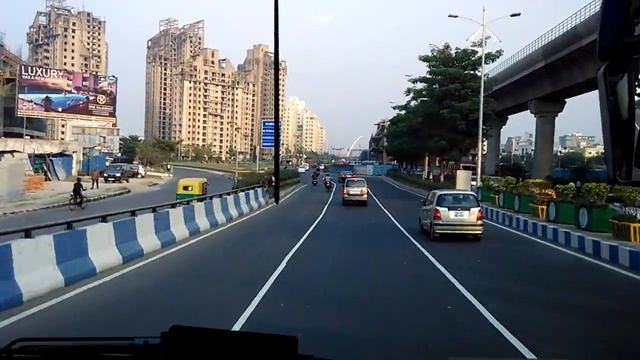 Kolkata Road Guide : Science City to Netaji Subhas Chandra Bose Airport Kolkata CCU смотреть онлайн