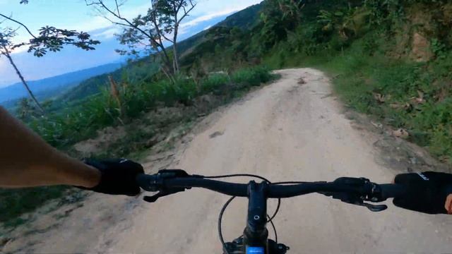 GoPro HERO 9 Black/Test video Res4K FPS30/Descenso MTB ruta El Guamal Pitalito Huila Colombia смотреть онлайн