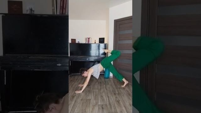 Yoga. Flow "Сила и грация". Учимся включать мышцы смотреть онлайн