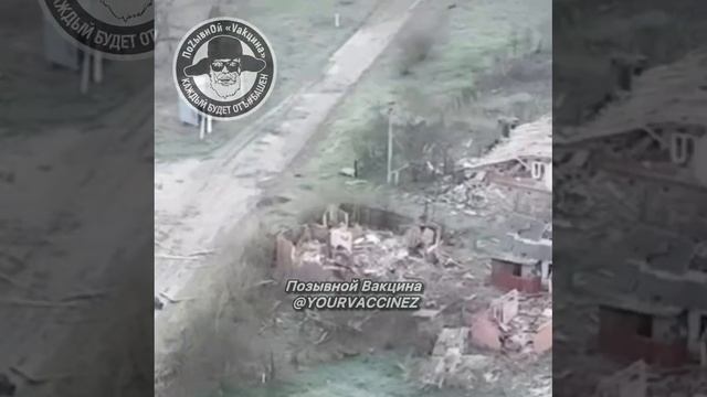 ВСРФ Боевое применение наземных роботов-камикадзе смотреть онлайн