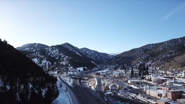 Flight over the Water Wheel смотреть онлайн