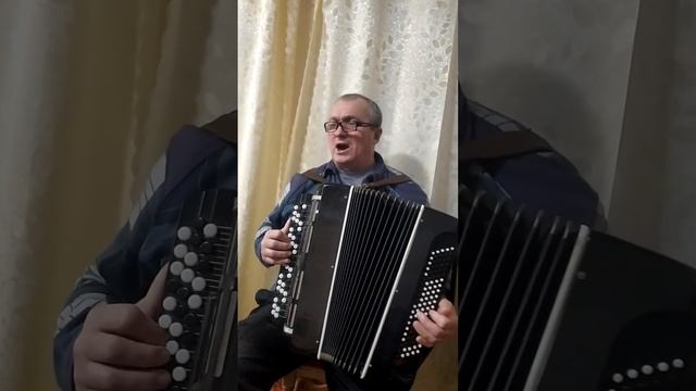 Тополя все в пуху смотреть онлайн