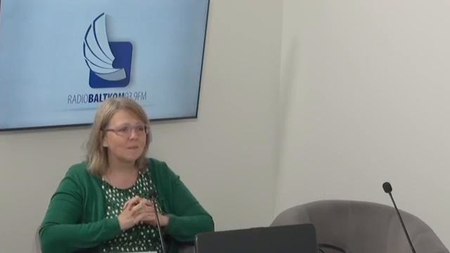 Создатели независимого театра WILLA в Риге Инга Алсиня Ласмане и Калвис Ласманис смотреть онлайн