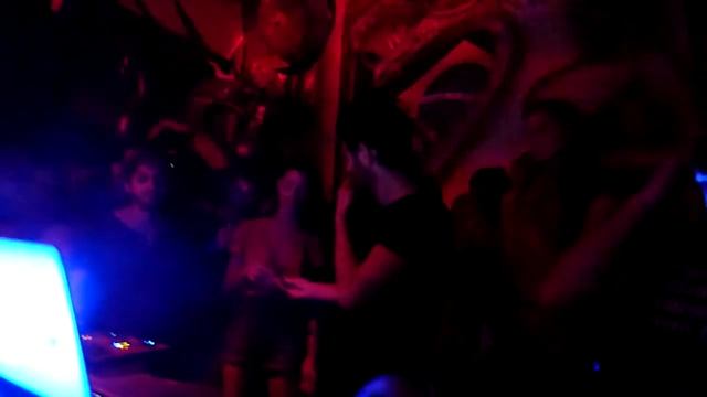 Guy Gerber @ Warung / 20 abr 2011 - Part 24 of 42 смотреть онлайн