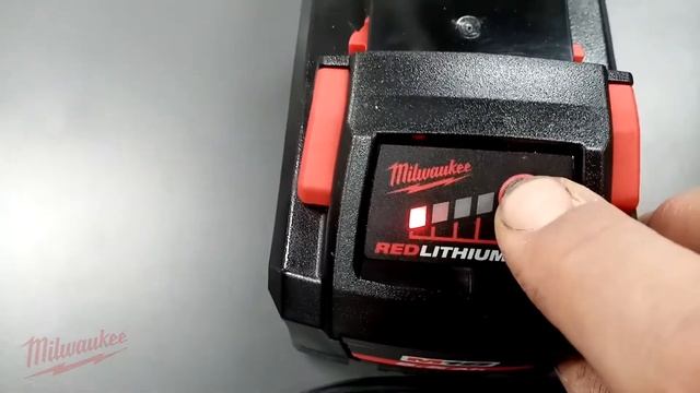 Brand New M18 5.5Ah Voltage testing смотреть онлайн